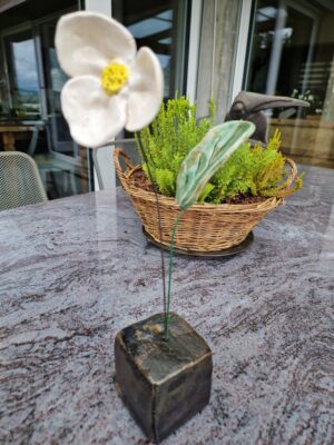 Blume mit Blatt